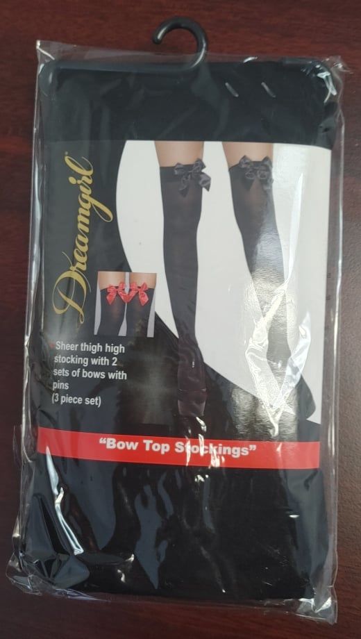 DG10342 - 2 x Bow Top Stockings