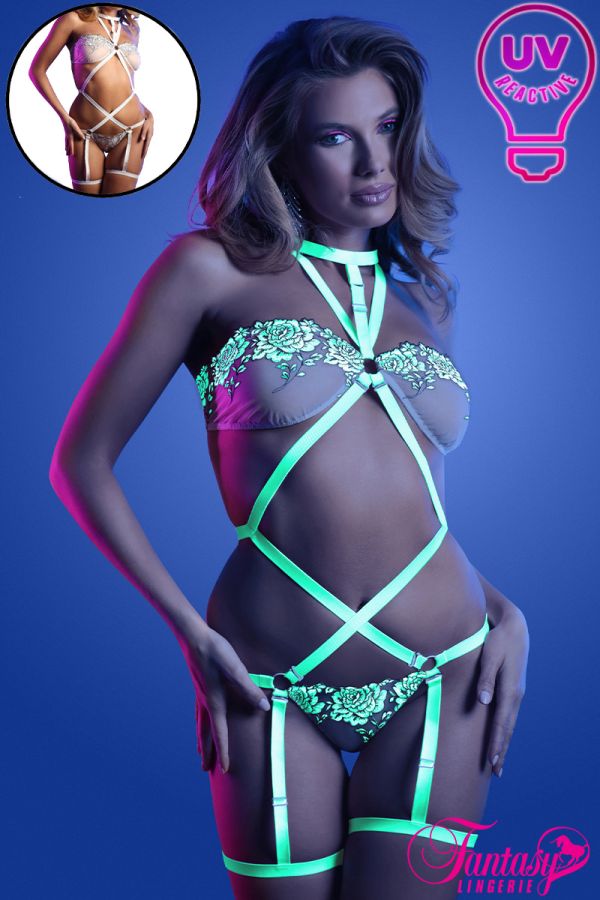 FAGL2119 - Glow-In-The-Dark Teddy